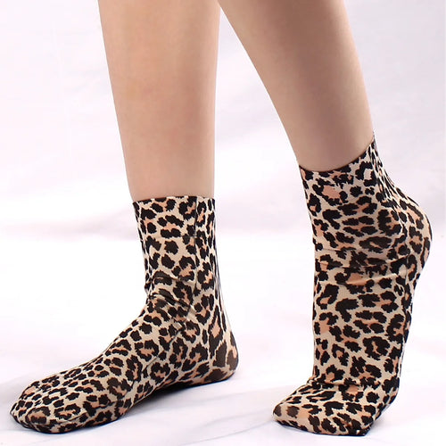 🌺 Wild Bloom Leopard & Floral Short Socks